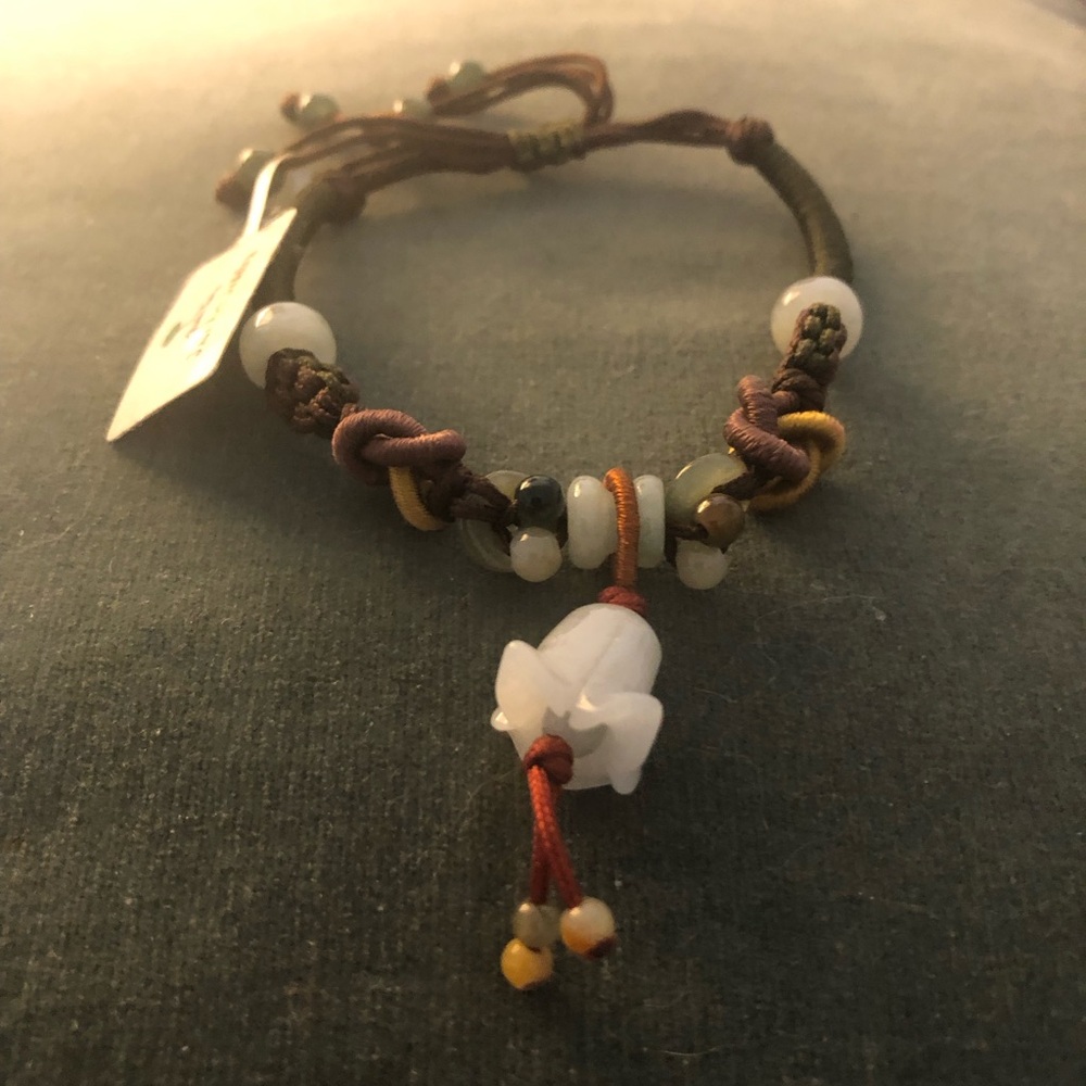 🐲Chinese Macrame Bracelet with Jade Accents- 144A $40 or $35 w/offer